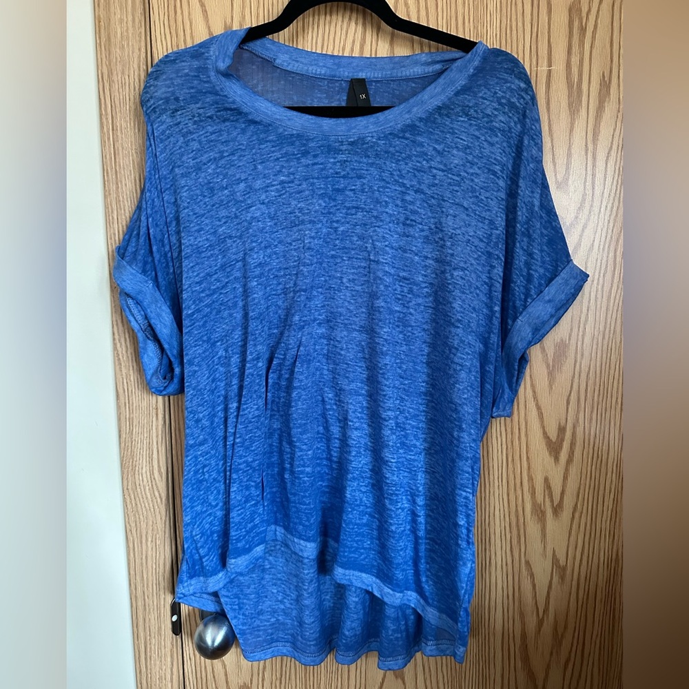 🍉Melissa McCarthy Women's burn out Blue Top 1X EUC